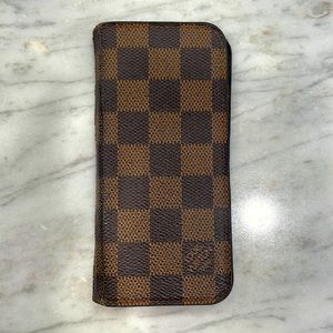 Louis Vuitton LV folio iPhone case